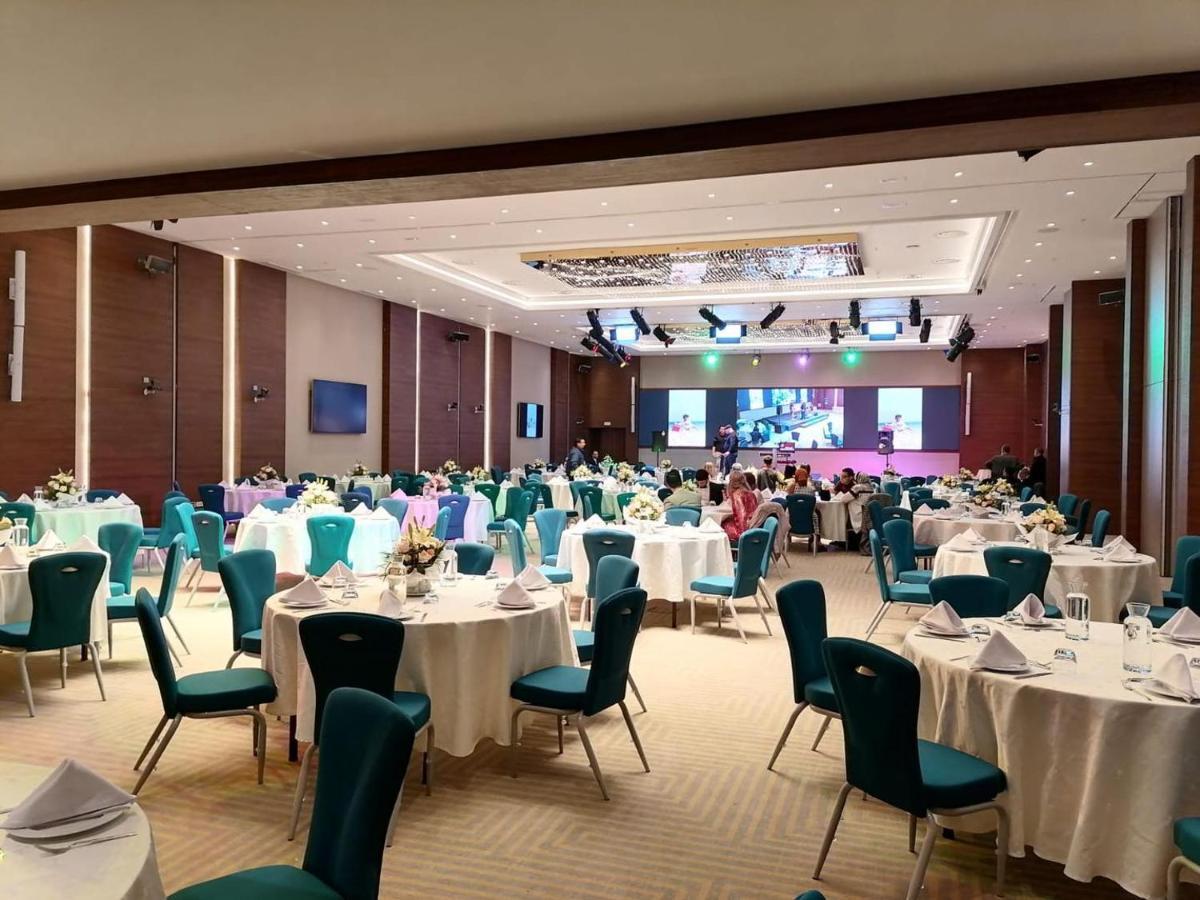 Royal Swiss Asbu Hotel Tunis Bagian luar foto